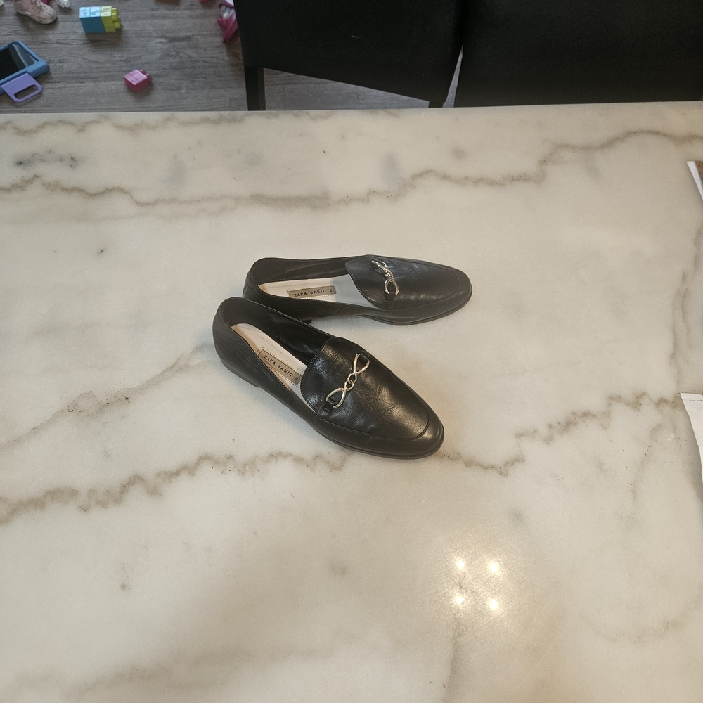 Zara Black Leather Loafers with Gold Accent - Picture 4 of 7
